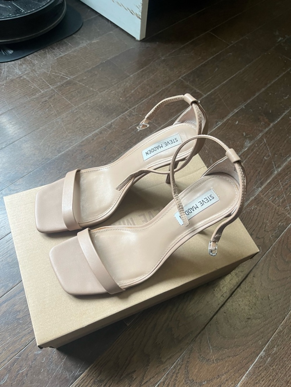Steve Madden Beige/Nude Square-Toe Ankle-Strap Sandals